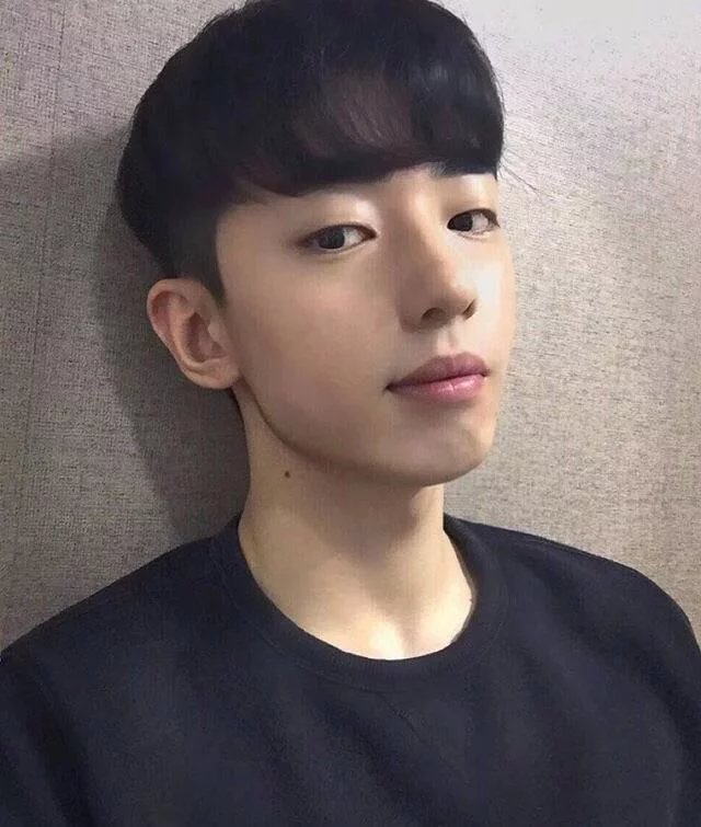 晏朋会怡
