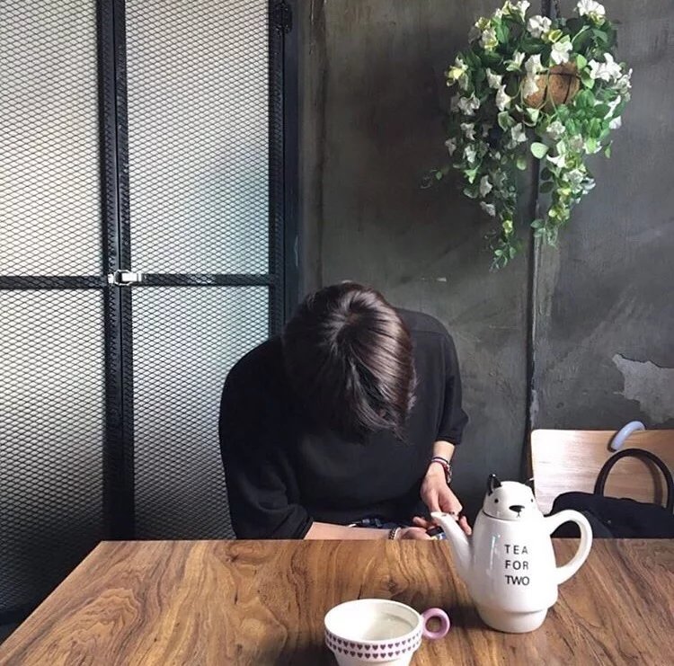 邢苇舒真