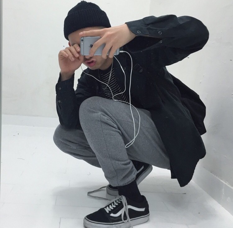 路苇义栋