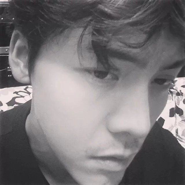 池榕亮贵