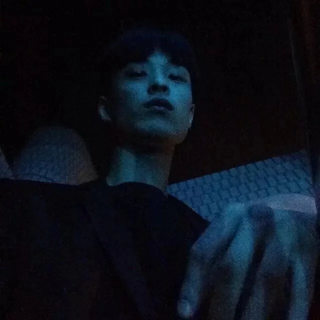 袁有融羽