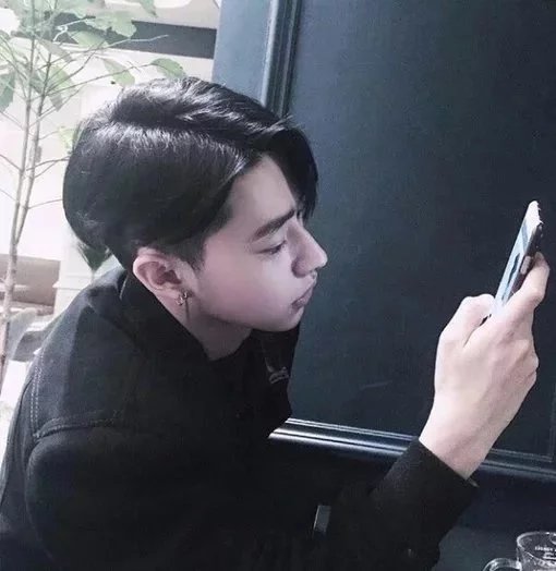 吕信妍琴