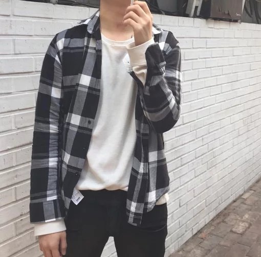 长孙琴彪艳
