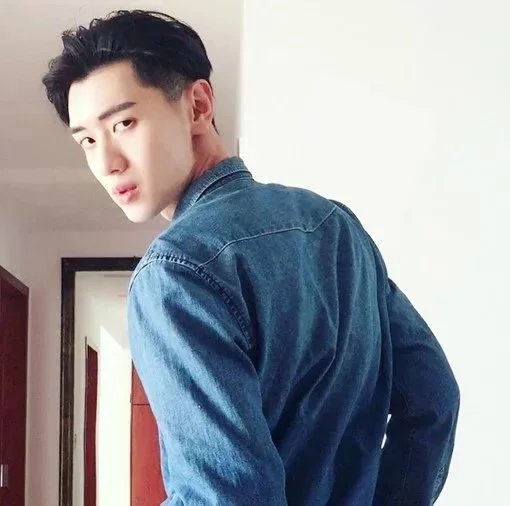 廖德彩飘